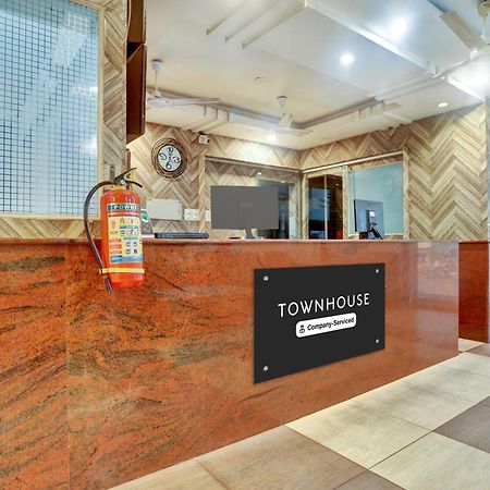 Townhouse Eluru酒店 外观 照片