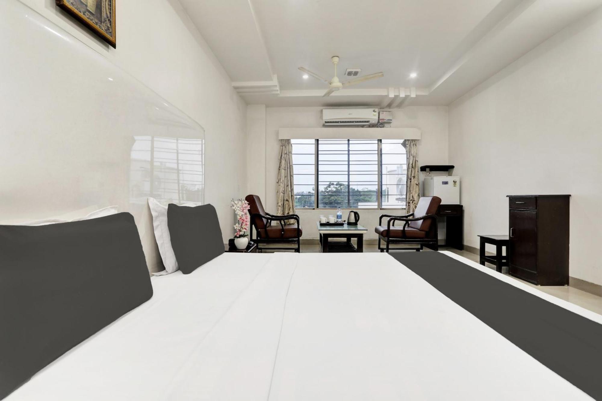Townhouse Eluru酒店 外观 照片