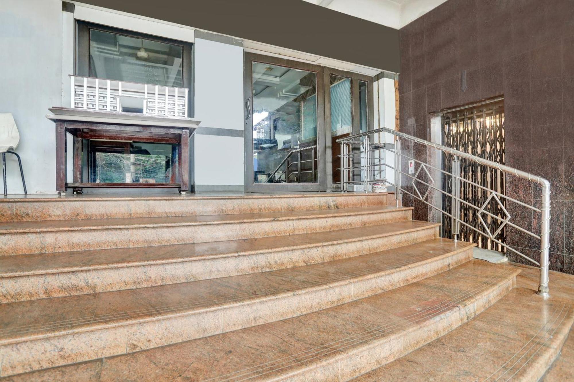 Townhouse Eluru酒店 外观 照片