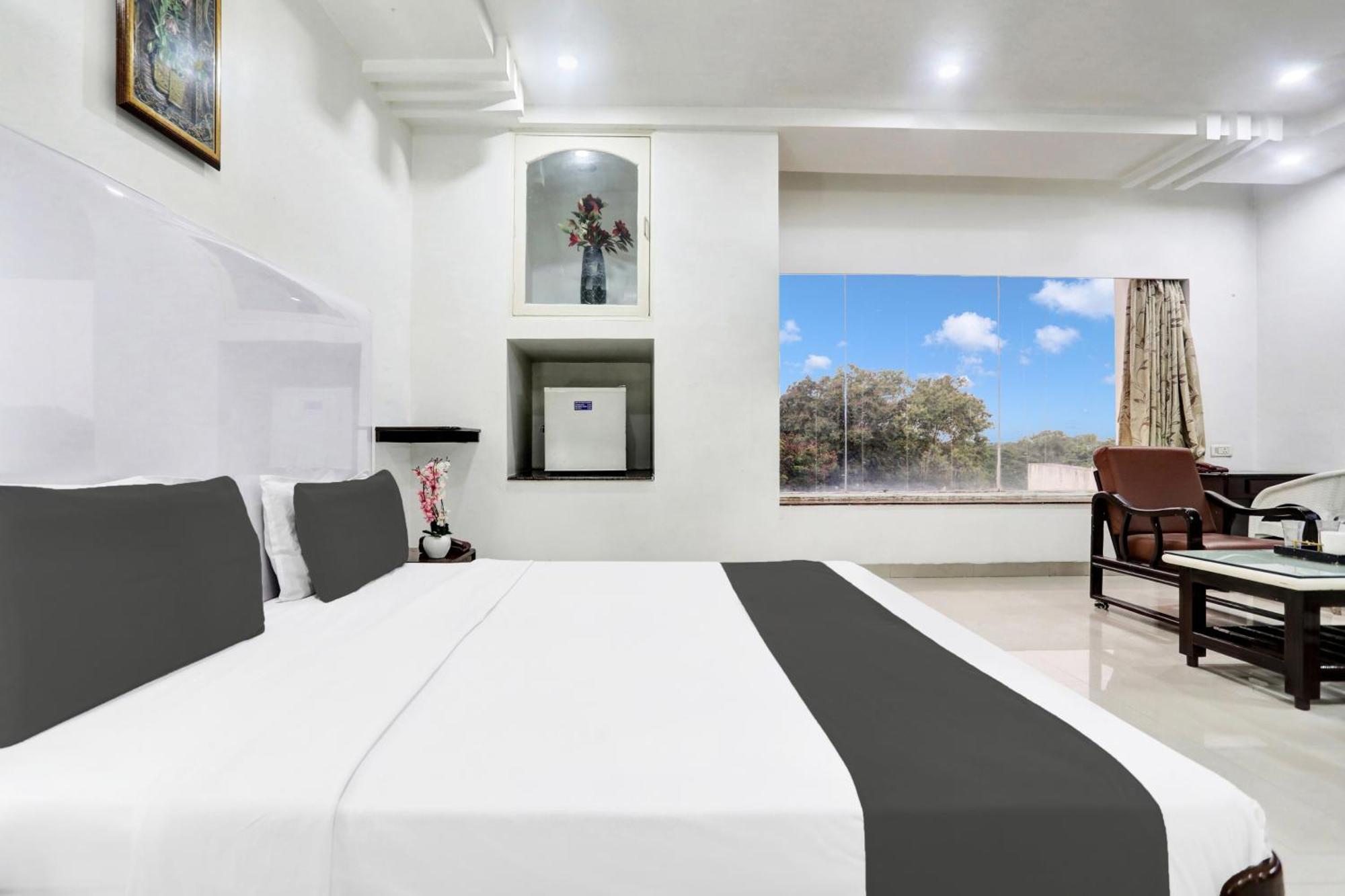Townhouse Eluru酒店 外观 照片