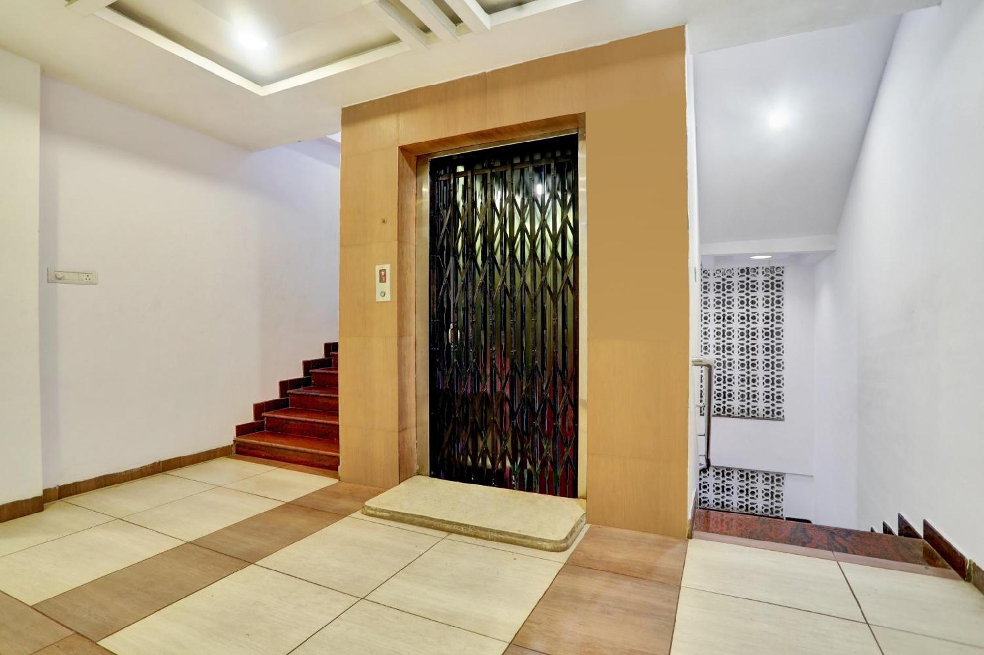 Townhouse Eluru酒店 外观 照片