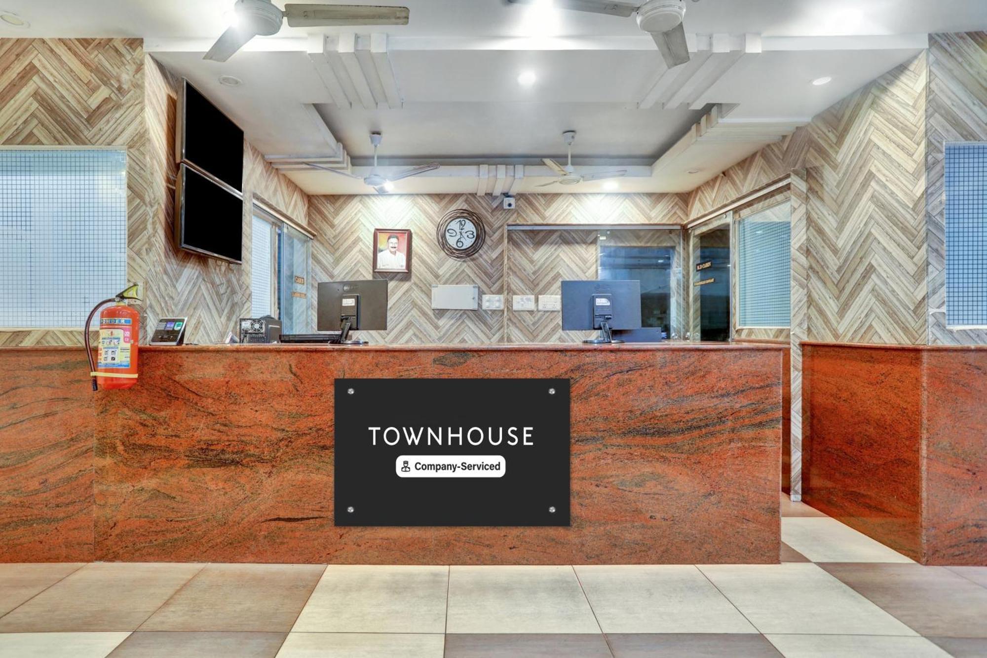 Townhouse Eluru酒店 外观 照片