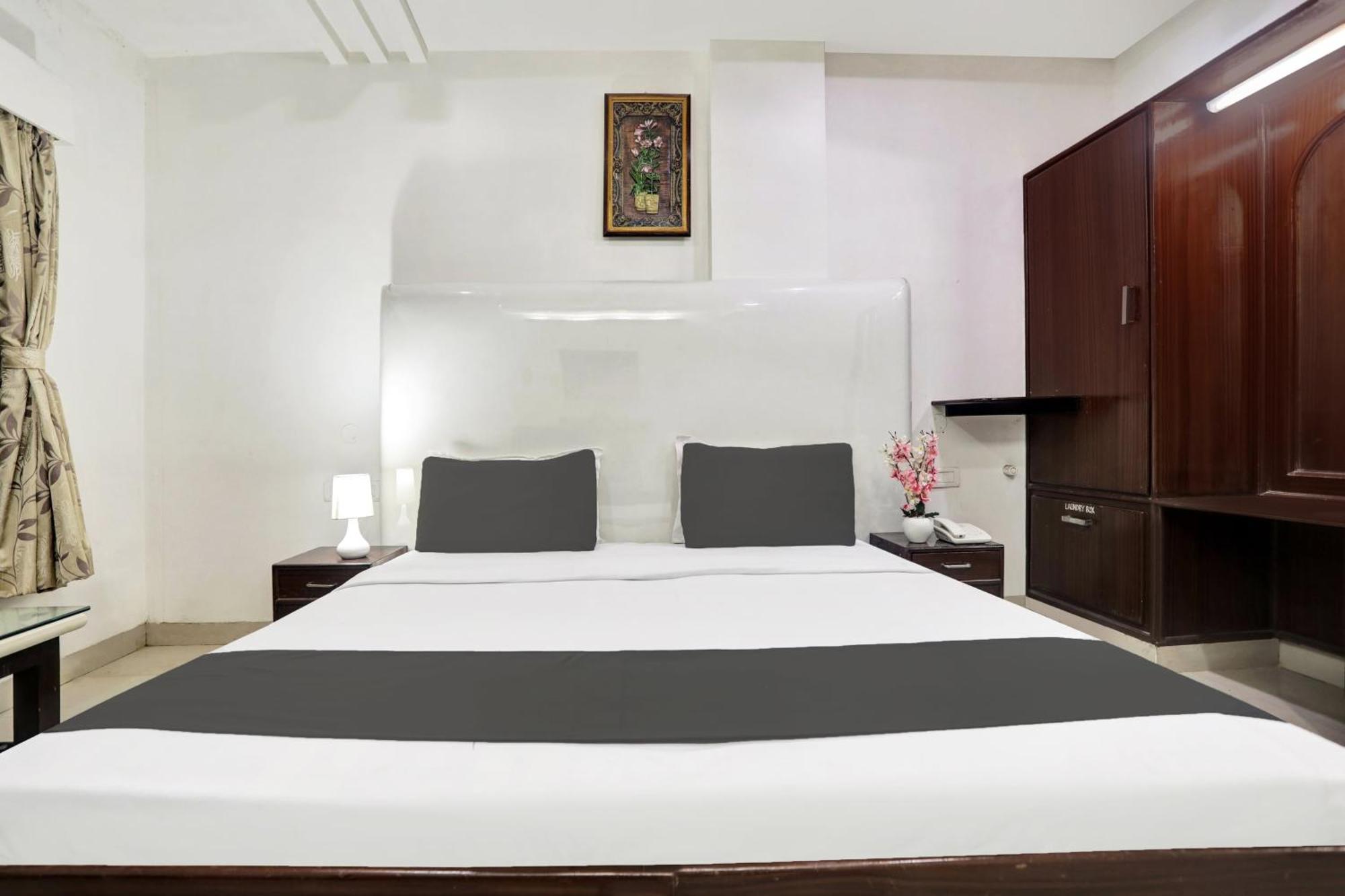 Townhouse Eluru酒店 外观 照片